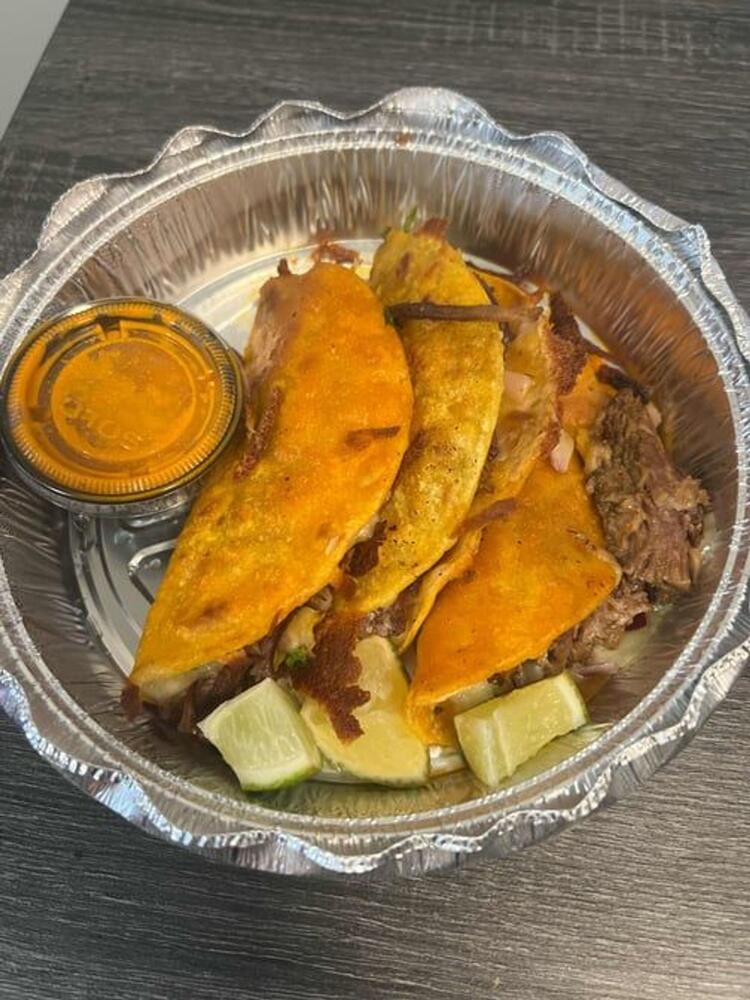 Tres Birria Tacos